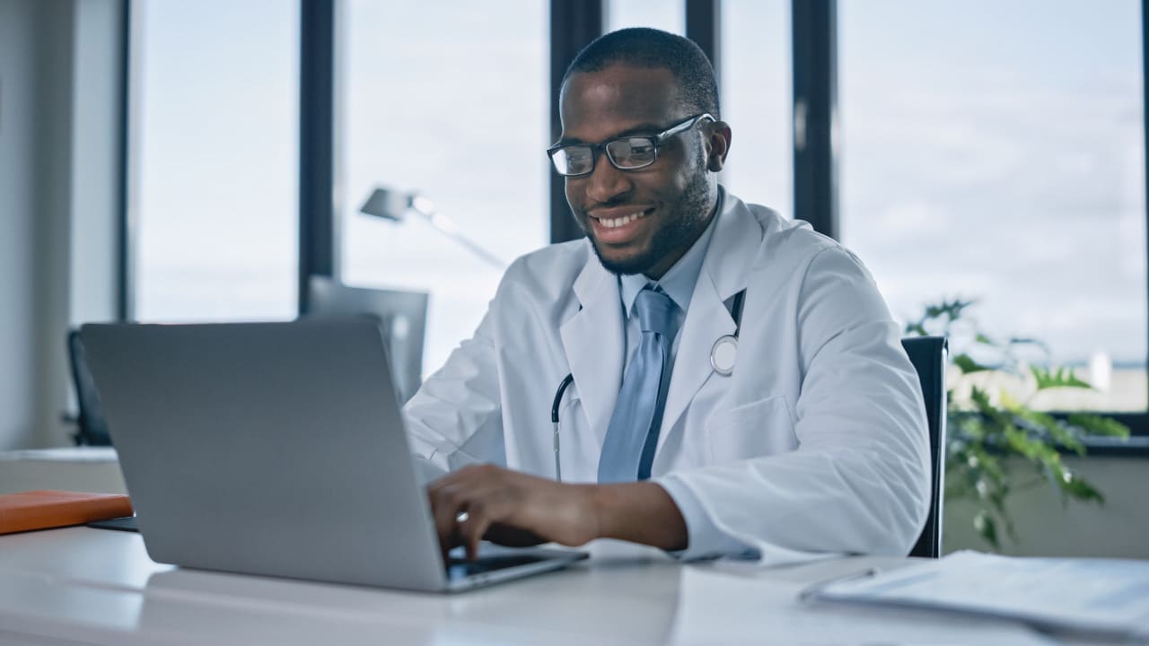 3 Reasons for Doctors to Have a Self-Hosted WordPress Site