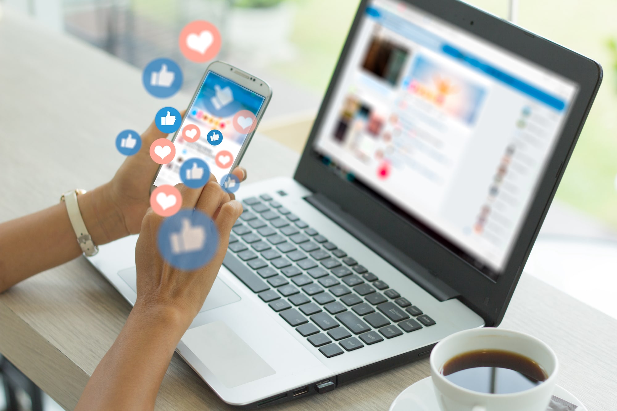 5 Benefits for Doctors Using Social Media
